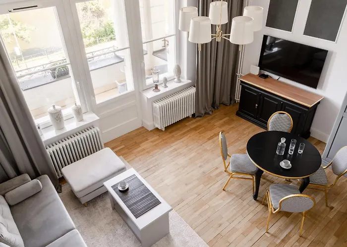 Rentplanet - Apartament Podwale
